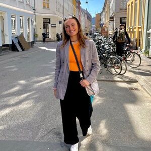 Meet your Posher, Leah